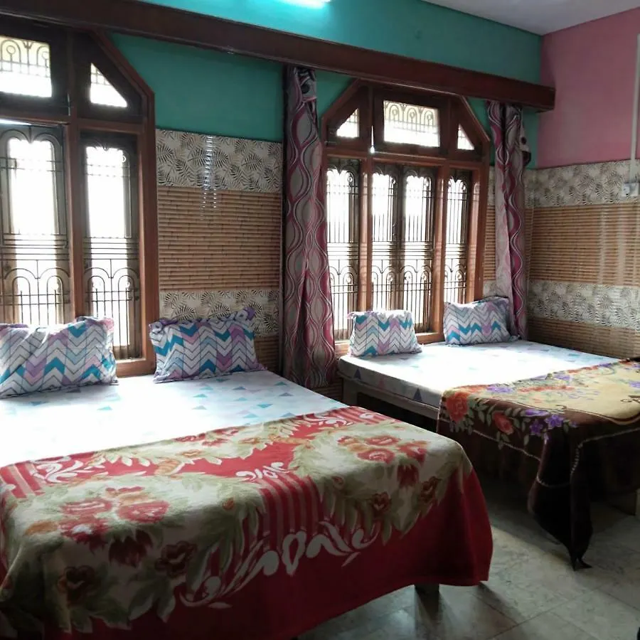 Kashi Annapurna Guest House 0*, Varanasi India