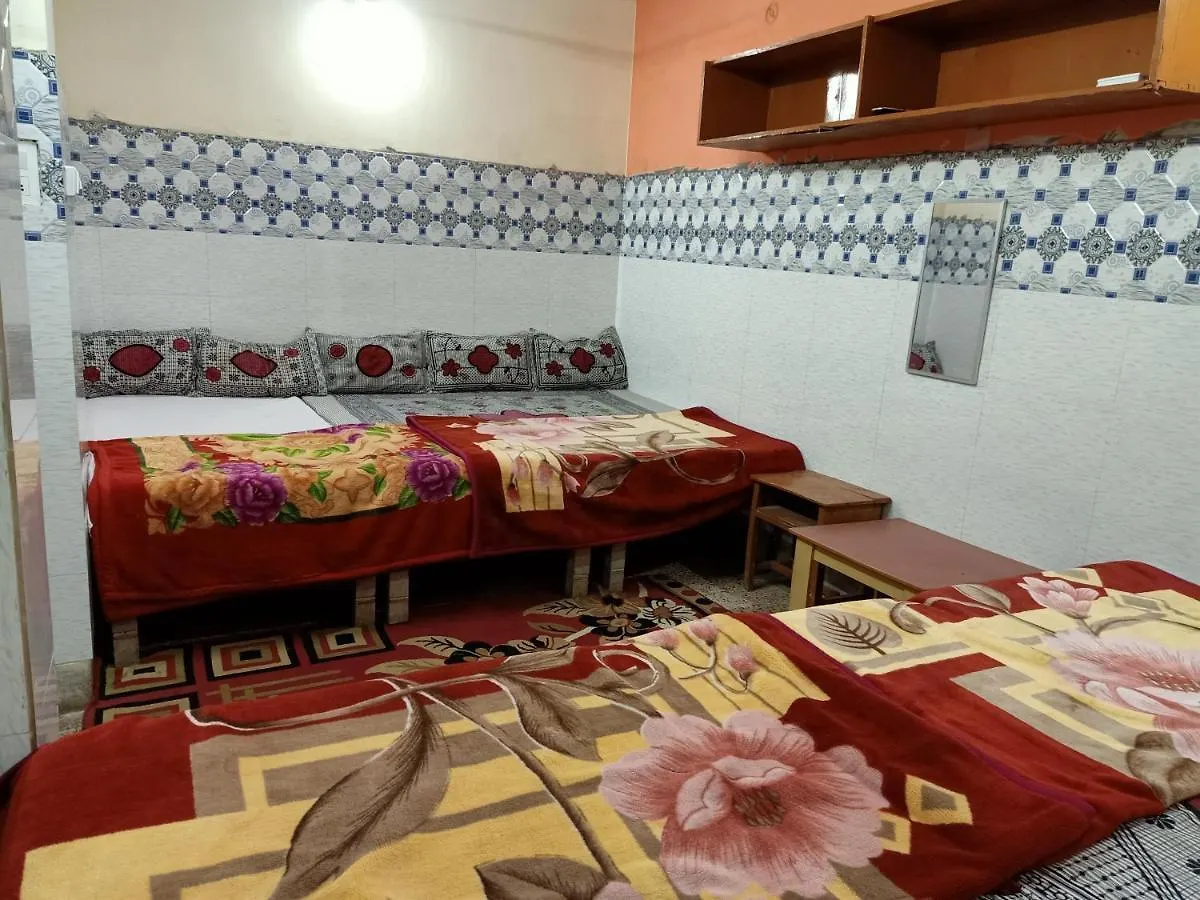 Kashi Annapurna Guest House 0*, Varanasi India