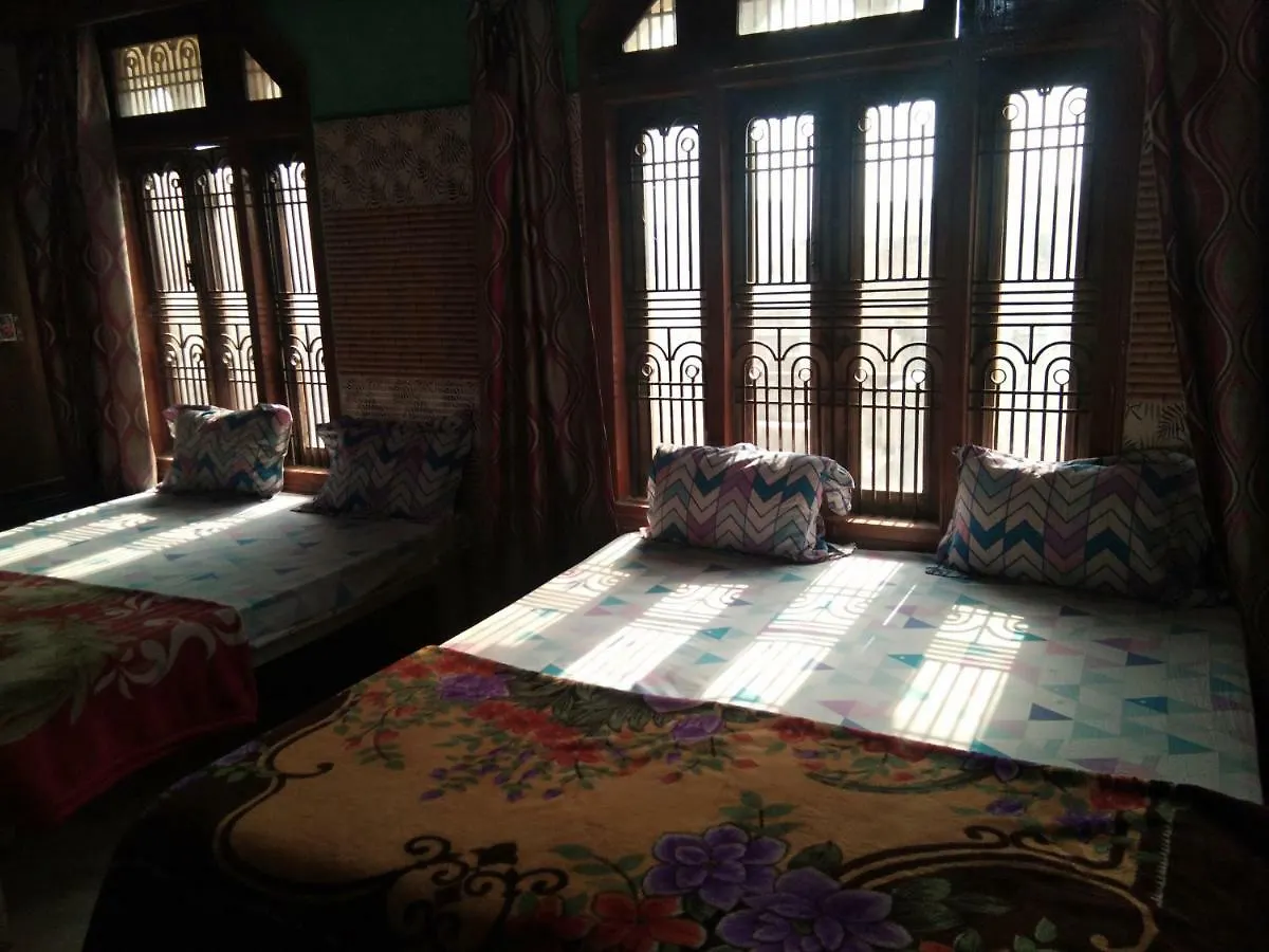 Kashi Annapurna Guest House